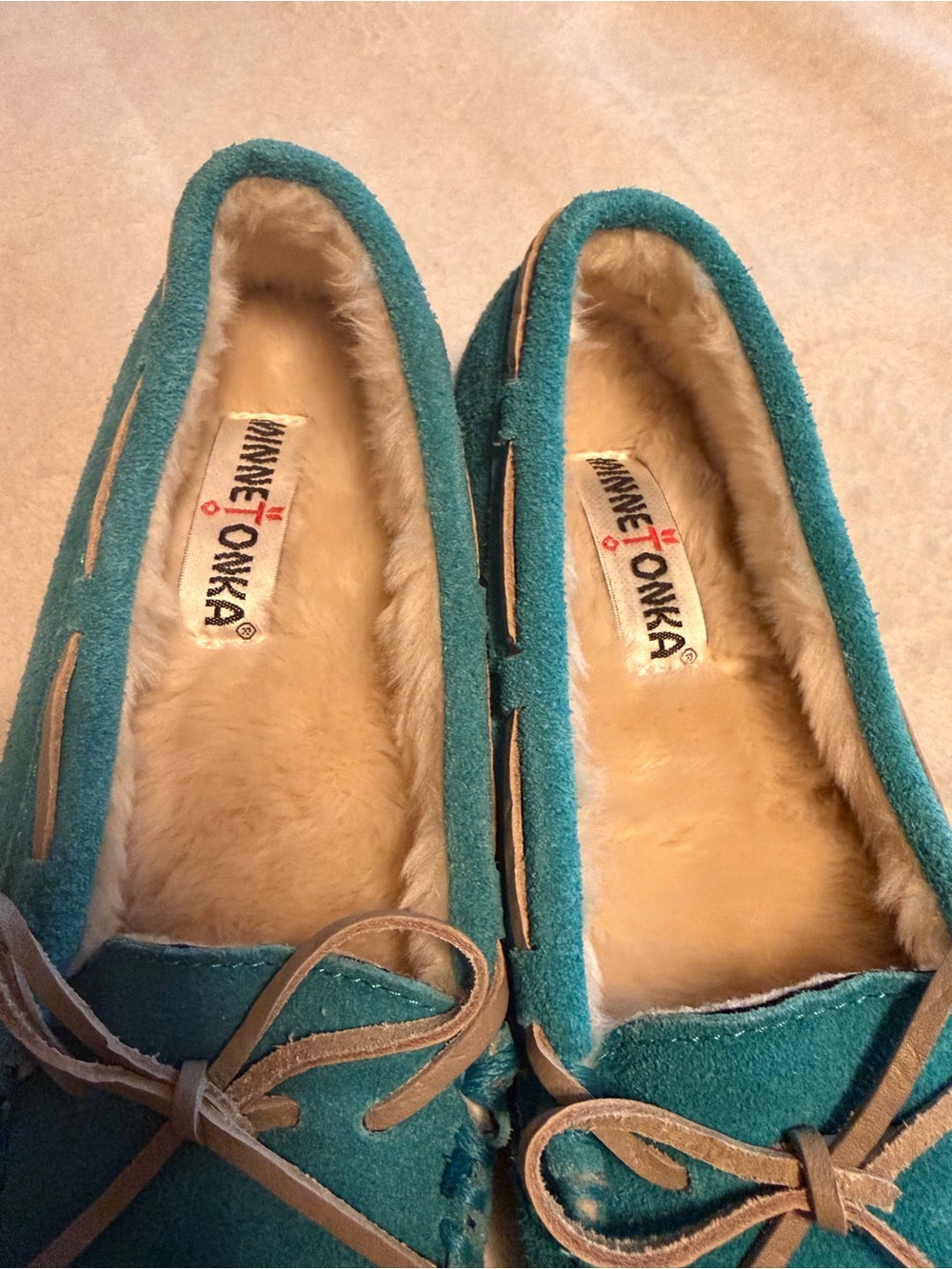 Minnetonka Teal Suede Shearling-Lined Moccasins - Picture 5 of 7